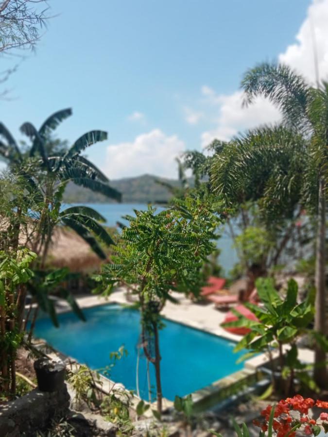 Tanjungan Hotel Gili Gede Exterior foto